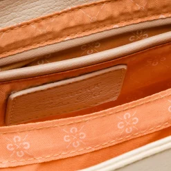 Borsa a spalla beige Carrera Jeans con logo in metallo