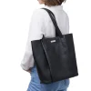 Borsa a spalla nera da Donna con dettagli traforati Lora Ferres