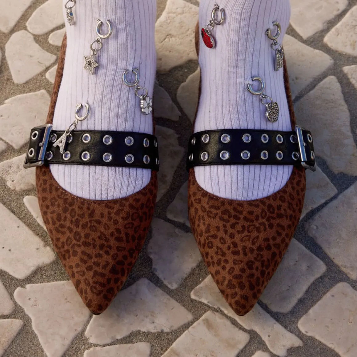 Charm Lettera A per Scarpe con Strass Argento Lora Ferres