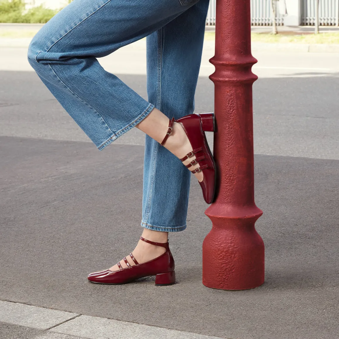Décolleté bordeaux burgundy da donna con tacco 4 cm e cinturini Swish Jeans