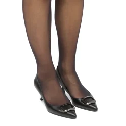 Décolleté da donna nere Lora Ferres con tacco 6 cm e dettagli in metallo
