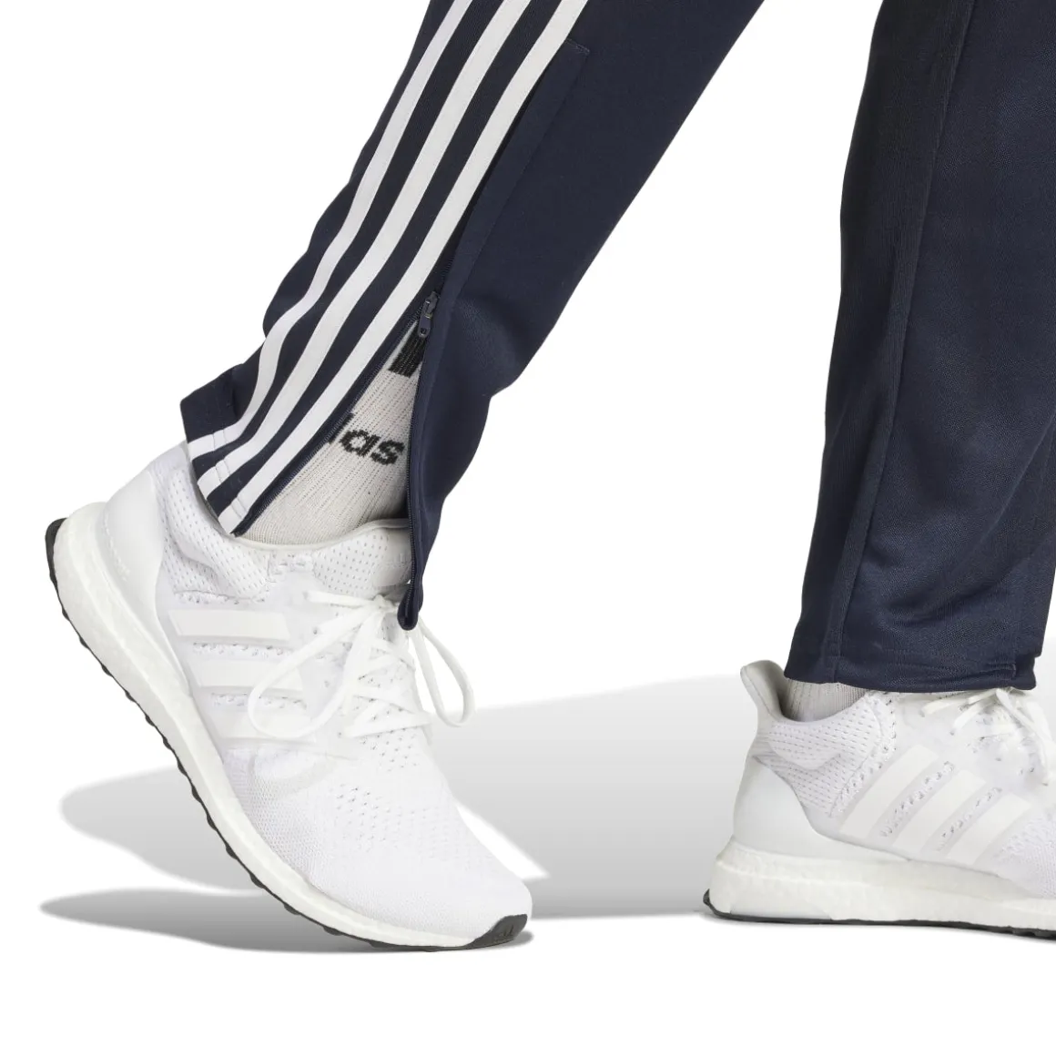 Pantaloni joggers blu da uomo con strisce bianche adidas Sereno