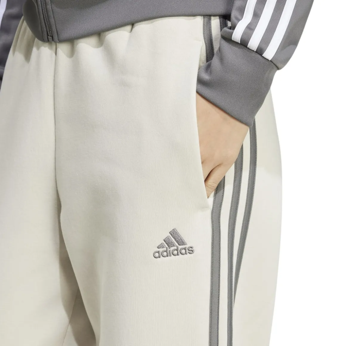 Pantaloni joggers da donna bianchi con logo adidas