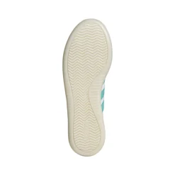 Scarpe Bianche con dettagli turchesi adidas x Mercedes-AMG Petronas F1 Team Barreda Decode