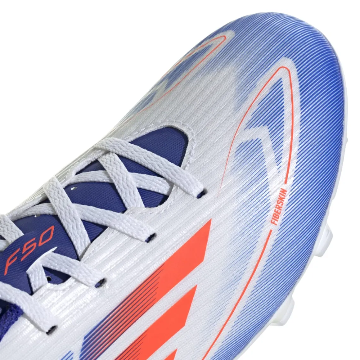 Scarpe da calcio da uomo bianche per superfici flessibili adidas F50 Club FxG