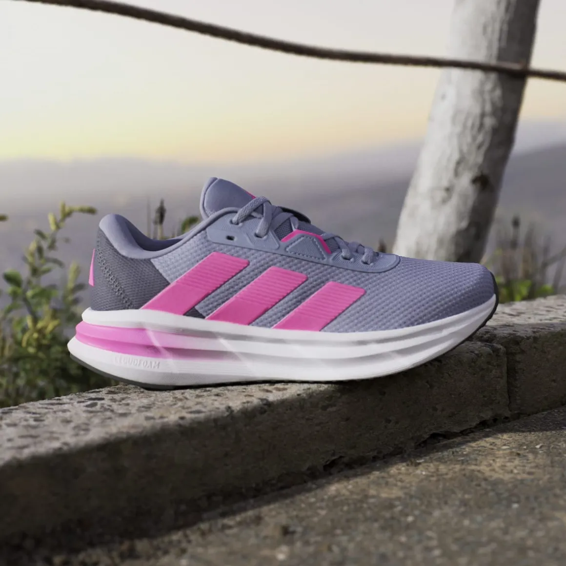 Scarpe da running lilla con dettagli rosa da Donna adidas Galaxy 7