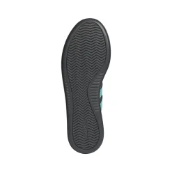 Scarpe Grigie con strisce turchesi adidas x Mercedes-AMG Petronas F1 Team Barreda Decode