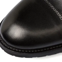 Scarpe monk-strap nere eleganti in pelle con chiusura a doppia fibbia da uomo Primopiano