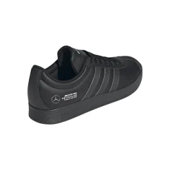 Scarpe Nere con strisce tono su tono adidas x Mercedes-AMG Petronas F1 Team VL Court