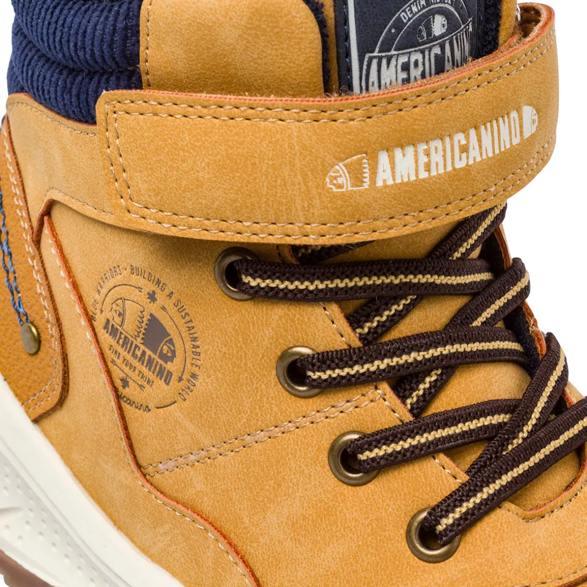 Sneakers alte ocra con strappo da Ragazzo Americanino