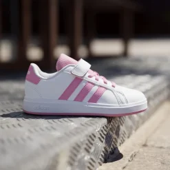 Sneakers bianche e rosa da Bambina con strappo adidas Grand Court 2.0