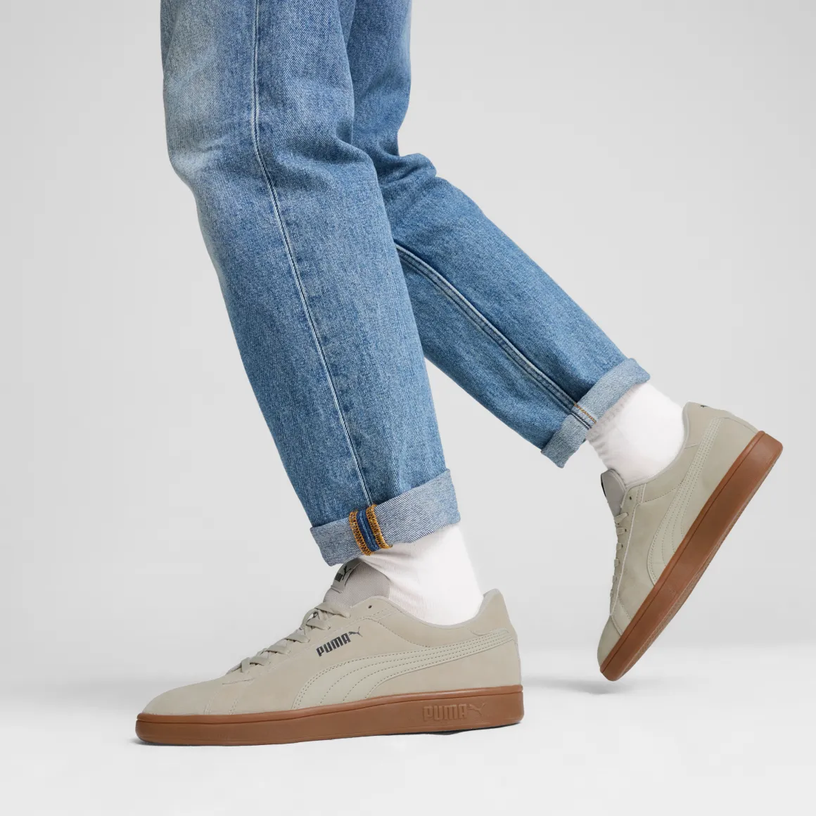Sneakers casual da uomo in pelle scamosciata beige con logo Puma Smash 3.0