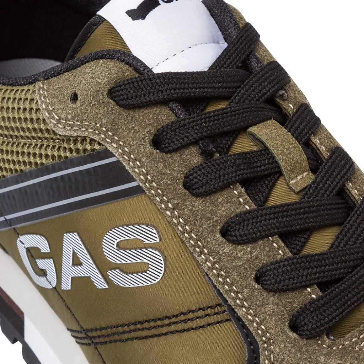 Sneakers casual verde militare da uomo con logo laterale Gas