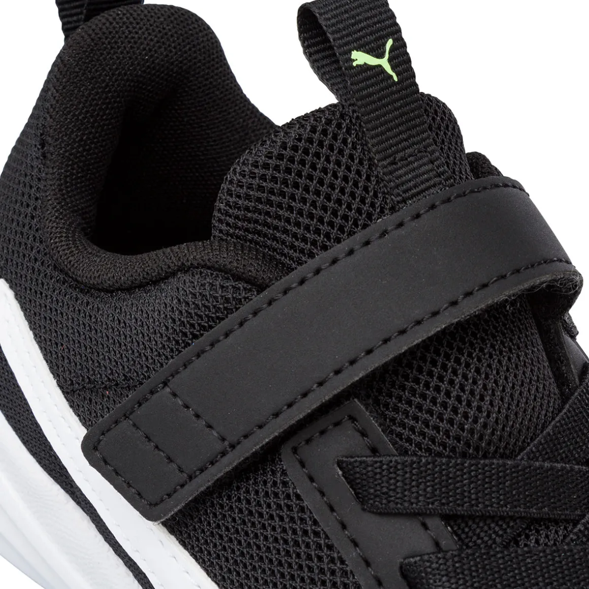 Sneakers da bambino nere con logo Puma