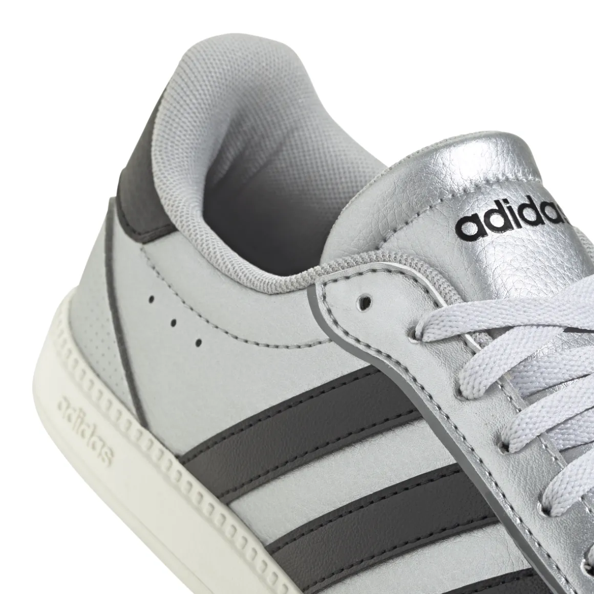 Sneakers da Donna Argento con Dettagli Neri Adidas Breaknet Sleek