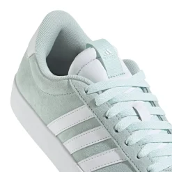Sneakers da donna azzzurre turchese in pelle scamosciata adidas VL Court 3.0
