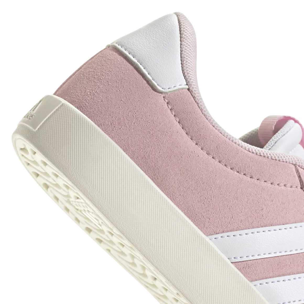 Sneakers da donna in pelle effetto scamosciato rosa e bianche adidas VL Court 3.0