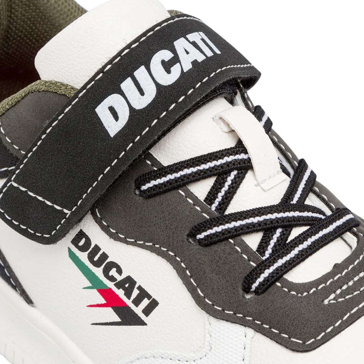 Sneakers da ragazzo bianche e grigie con logo Ducati