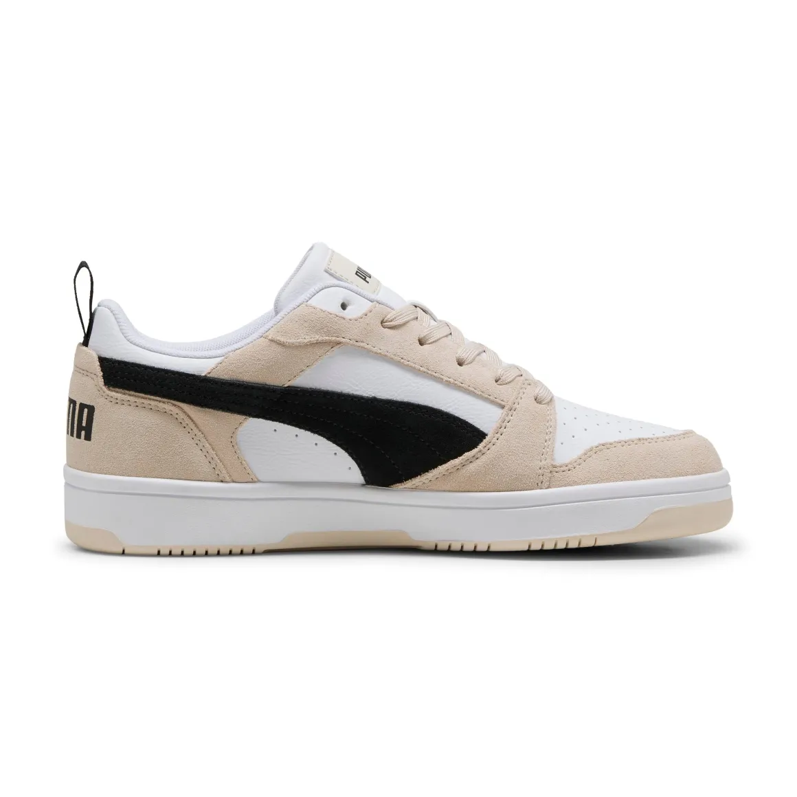 Sneakers da uomo beige e bianche con dettagli effetto scamosciato Puma Rebound v6 Low