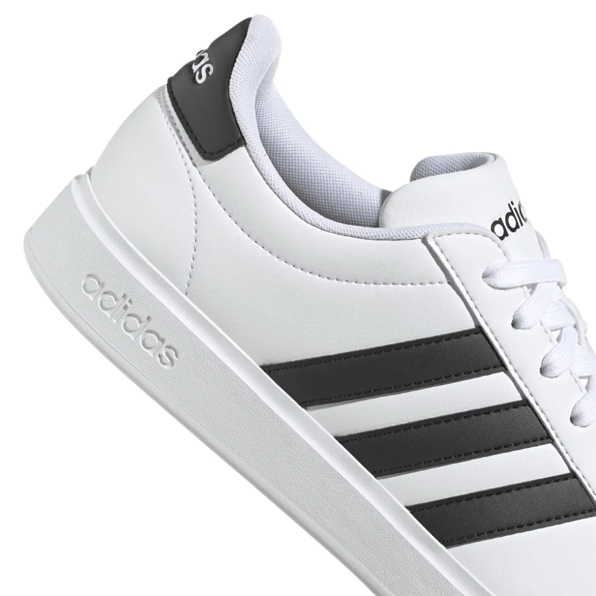 Sneakers da uomo bianche con logo tre strisce adidas Grand Court 2.0