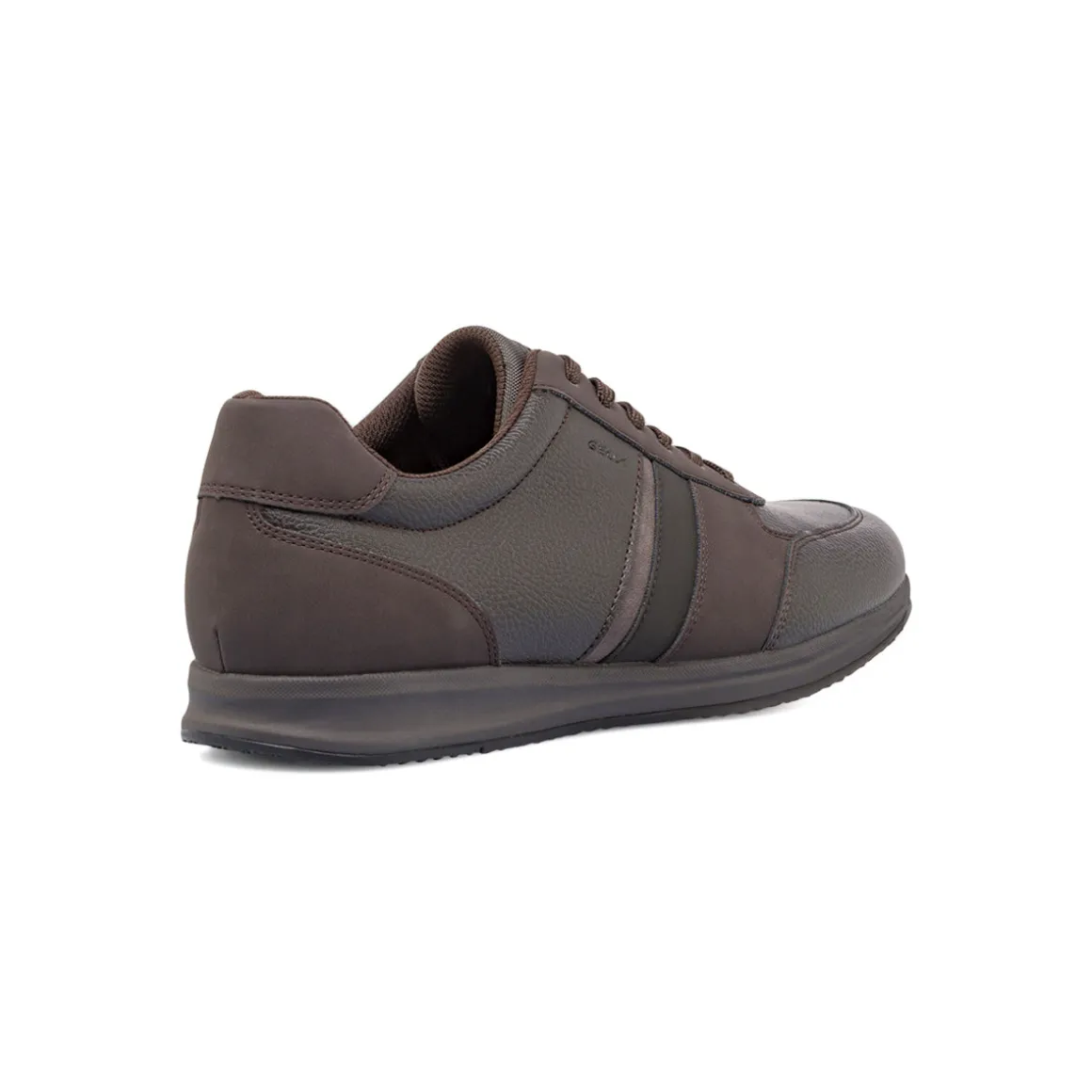 Sneakers da uomo marroni con suola traspirante e impermeabile Geox