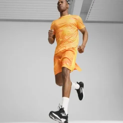 Sneakers da uomo nere e bianche con logo Puma Retaliate 3