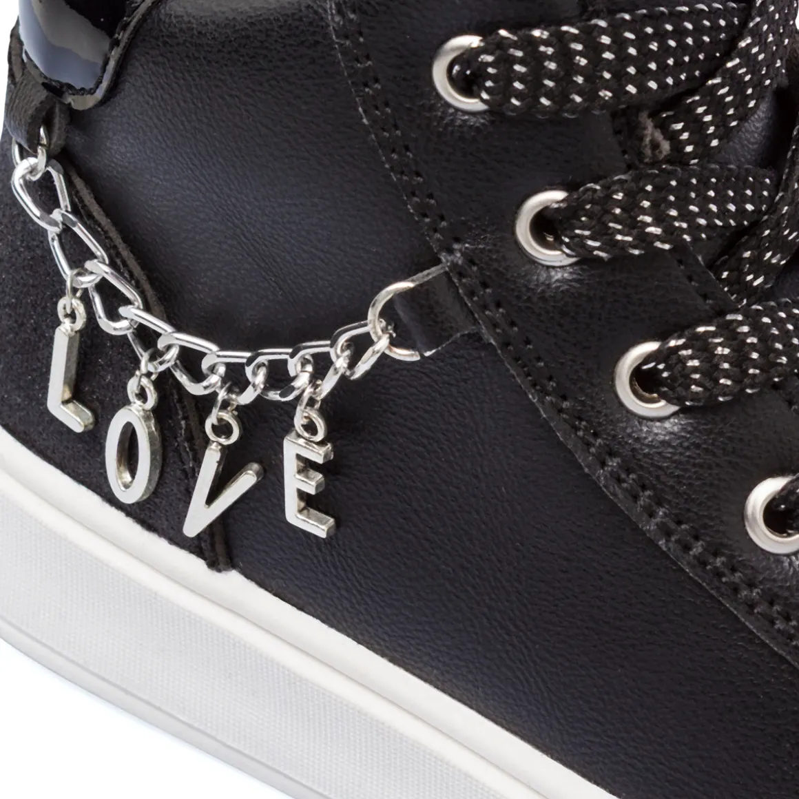 Sneakers nere da Bambina con catena LOVE Dieci Baci