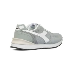 Sneakers uomo grigie e bianche in tessuto mesh con logo Diadora