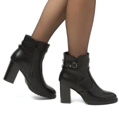 Stivaletti comfort neri con fibbia da Donna P Soft