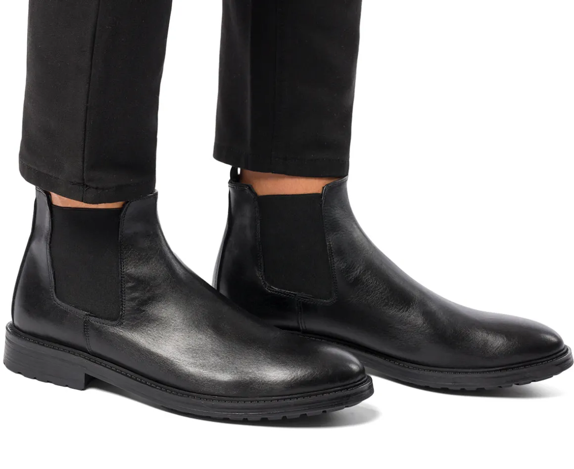 Stivaletti con elastici neri in pelle da uomo con suola chunky Primopiano