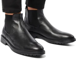 Stivaletti con elastici neri in pelle da uomo con suola chunky Primopiano