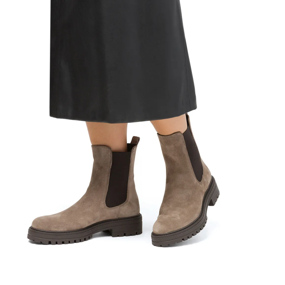 Stivaletti con elastico laterale da donna marroni in pelle scamosciata