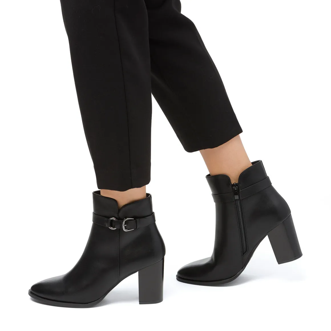 Stivaletti con tacco 7,5 cm da donna neri Lora Ferres