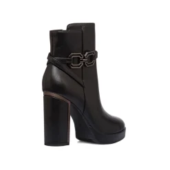 Stivaletti con tacco 10 cm e con dettaglio in metallo da donna Lora Ferres