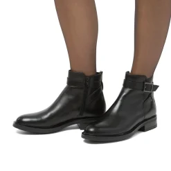 Stivaletti neri in pelle da donna Primopiano