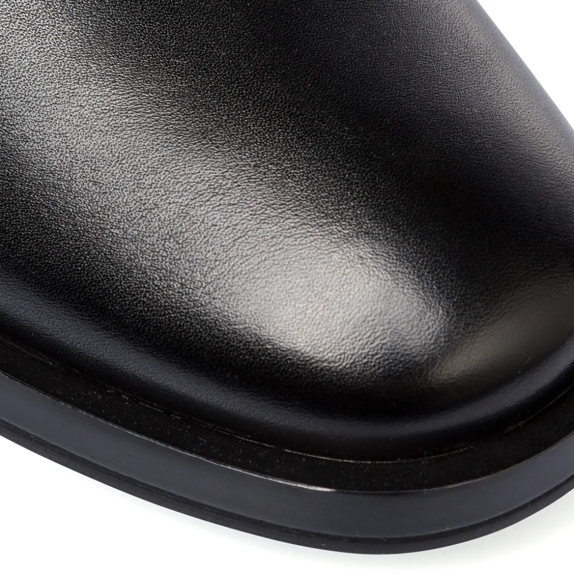 Stivali alti da donna con tacco 6,5 cm Lora Ferres