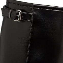 Stivali alti in pelle neri da donna con cinturino Lora Ferres