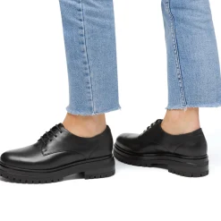 Stringate chunky da donna nere con allacciatura derby Primopiano
