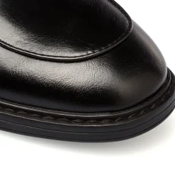 Stringate eleganti nere da uomo con allacciatura Derby Riflessi Urbani