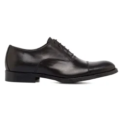 Stringate oxford eleganti da uomo nere in pelle Primopiano