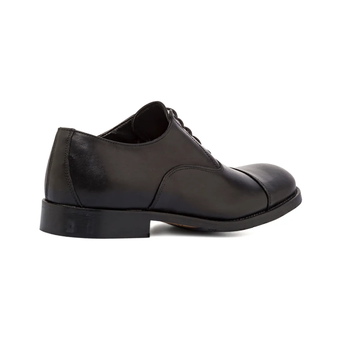 Stringate oxford eleganti da uomo nere in pelle Primopiano