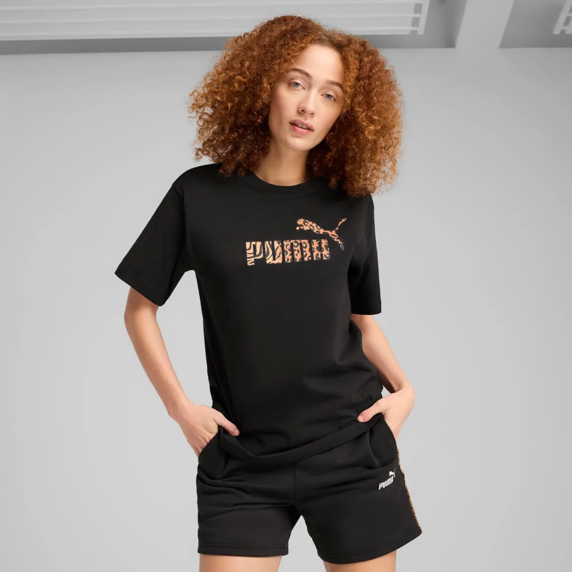 T-shirt nera da Donna con logo ESS GRAPHIC ANIMAL Puma